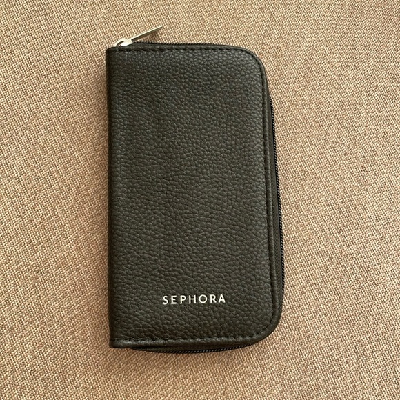 Sephora Brush Case - Picture 1 of 4